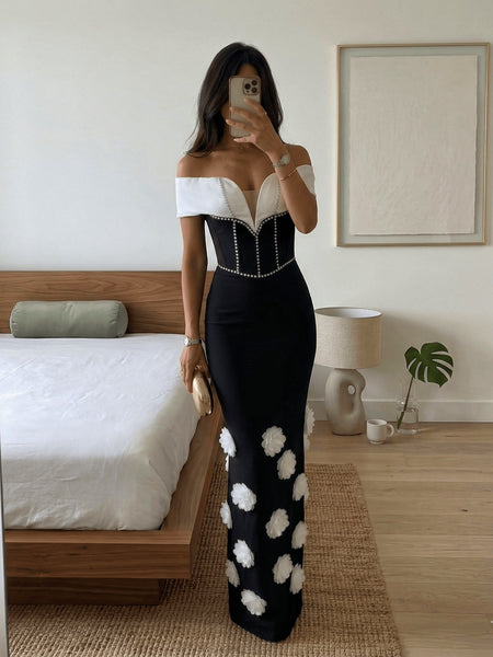 White-Flowers Drill Chain Bandage Dress