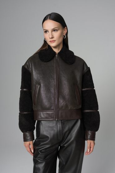 Laetitia Beaumont — Brown Oversized Shearling Leather Jacket, alternate view 2