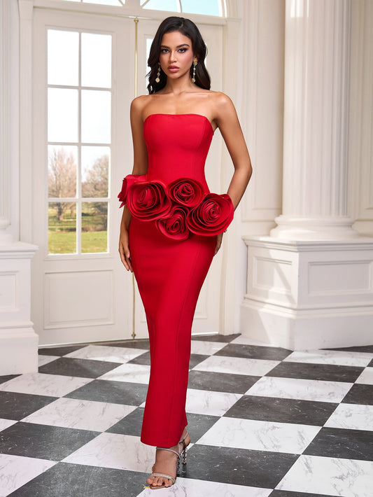 Strapless floral lace dress with rose pattern