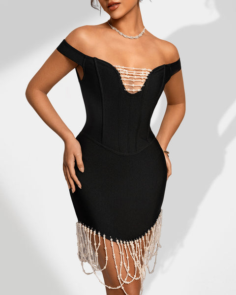 Off-the-shoulder bandage dress with pearl chain