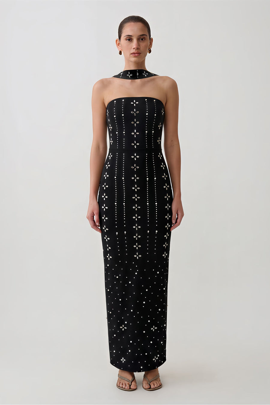 Robe bustier à strass et perles, coupe bandage