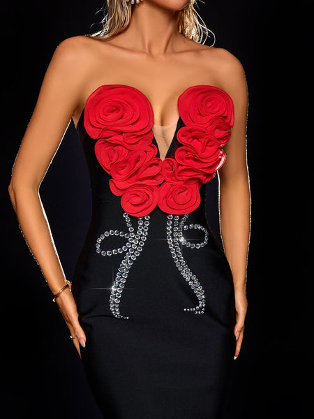 Elegantes trägerloses Bandage-Kleid mit Kristallblumen