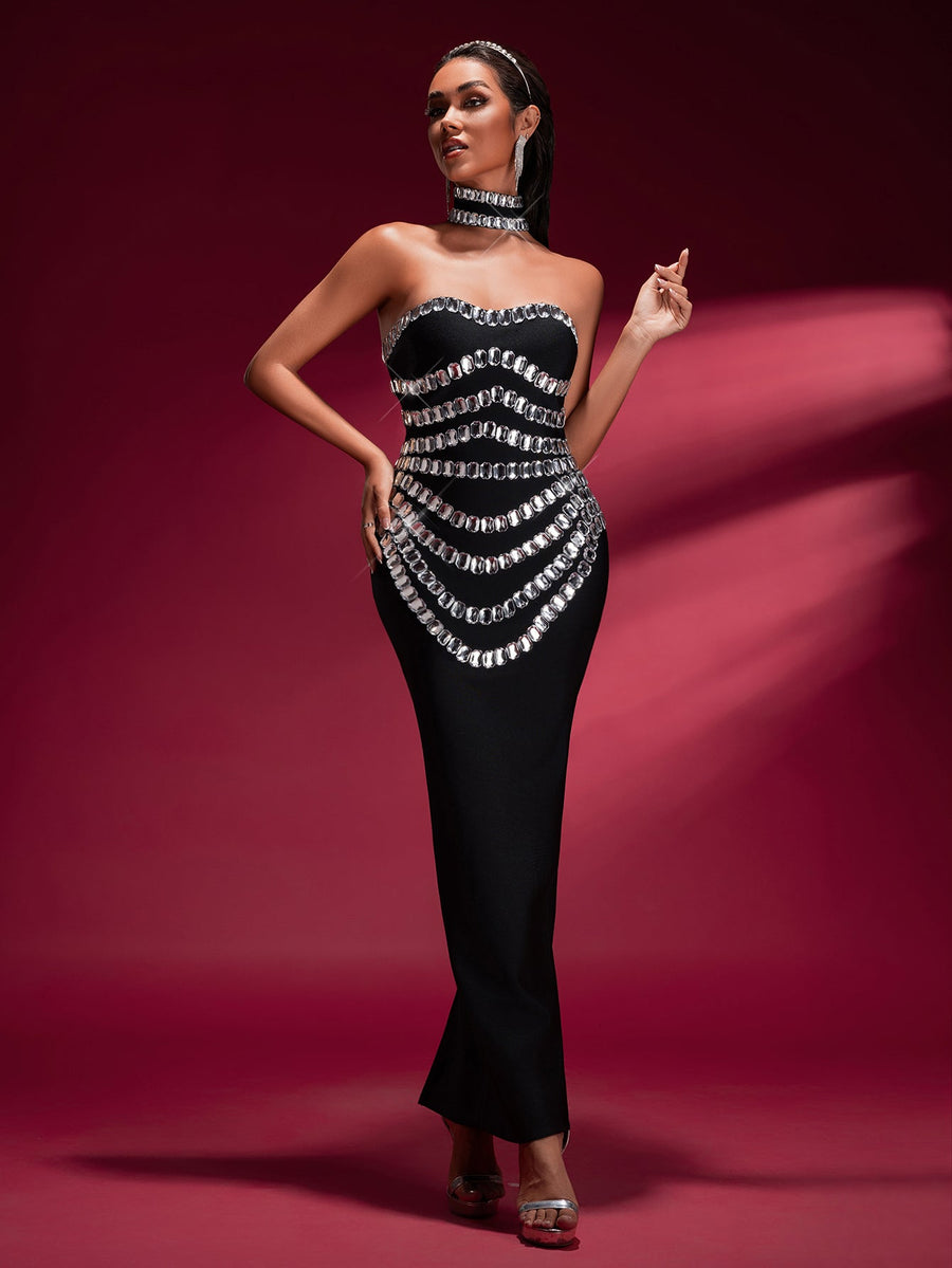 Leonie Montclair — Elegant Crystal-embellished Bandage Gown With Collar