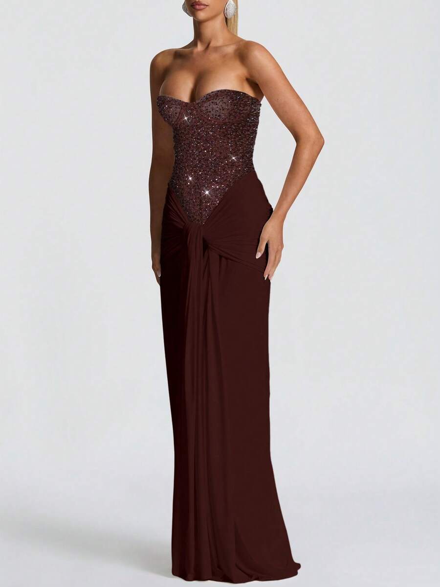 Paillettenbesetztes drapiertes gerafftes Kleid mit Halstuch