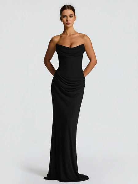 Trägerloses Maxi-Kleid mit Raffungen und Halstuch