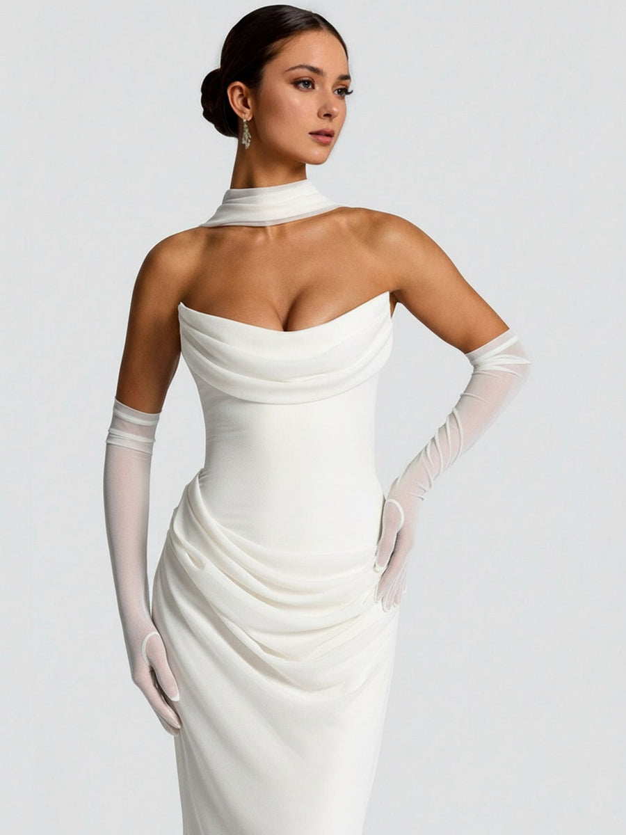 Trägerloses Maxi-Kleid mit Raffungen und Halstuch