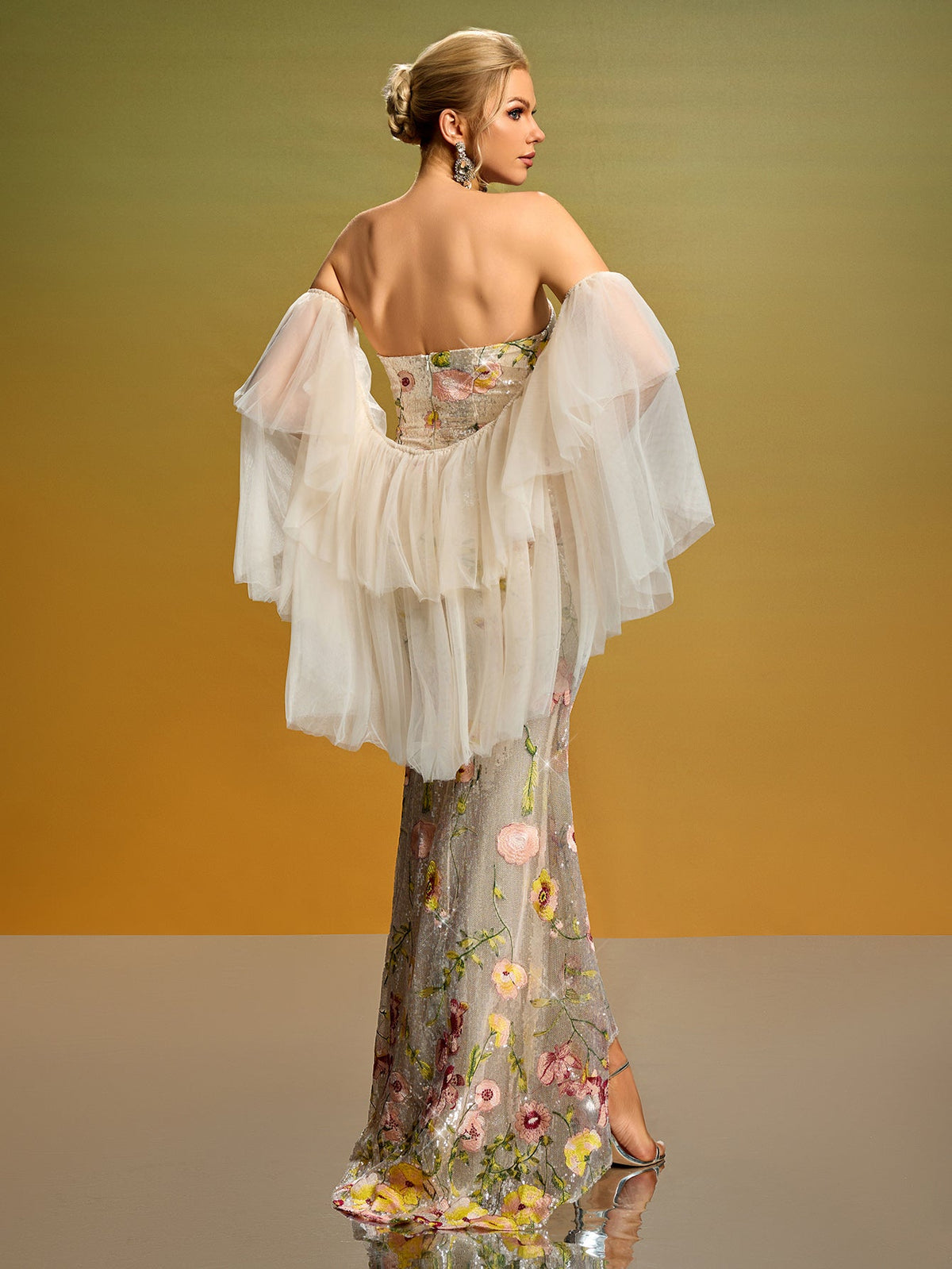 Elegant Fishtail Design Evening Gown for Engagements