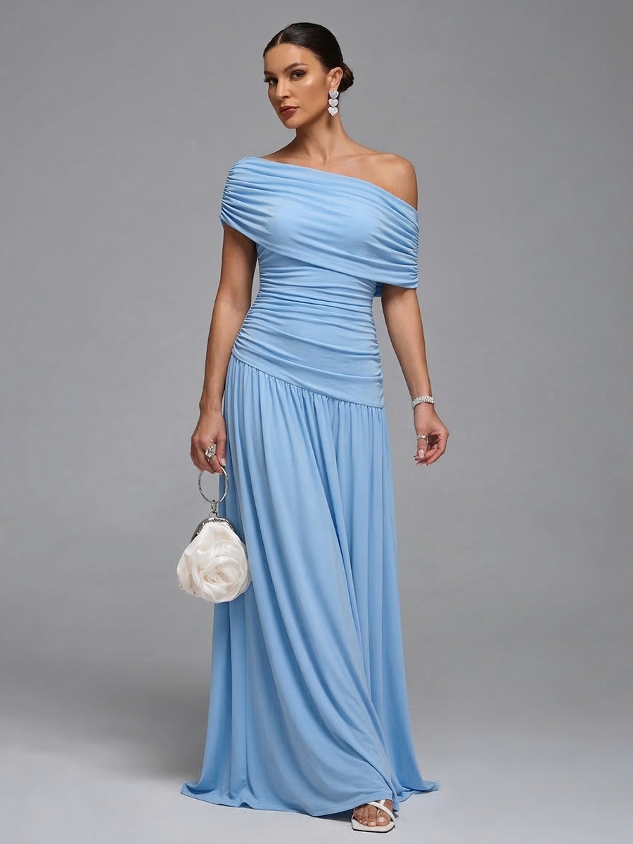 Maxikleid mit schräger Schulter und Raffungen