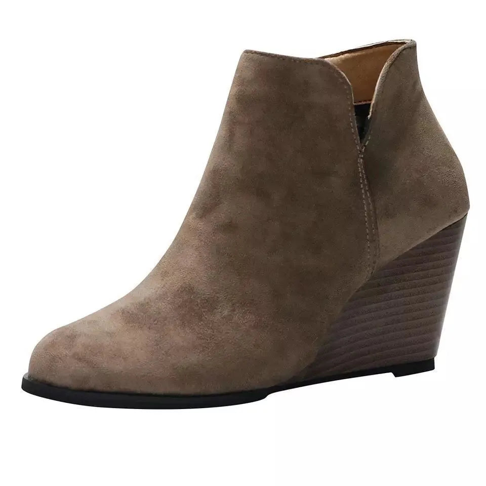 Vale Bellini — High Heel Ankle Boots with Side Zip, alternate view 7