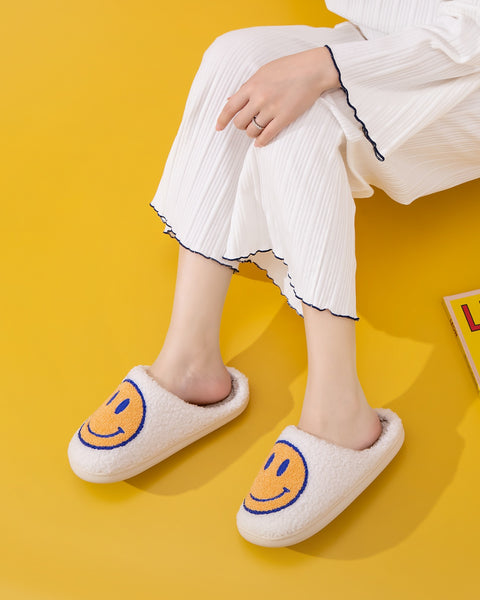 Melody Smiley Face Slippers - Opulent Empire