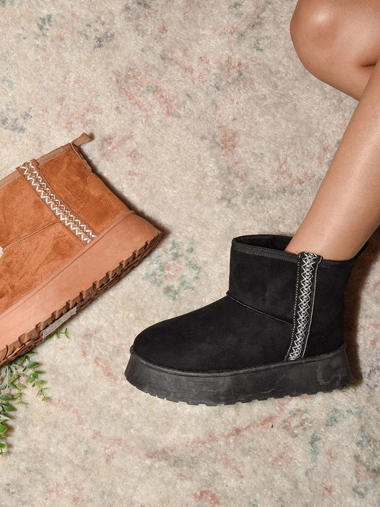 WILD DIVA Round Toe Platform Boots - Opulent Empire