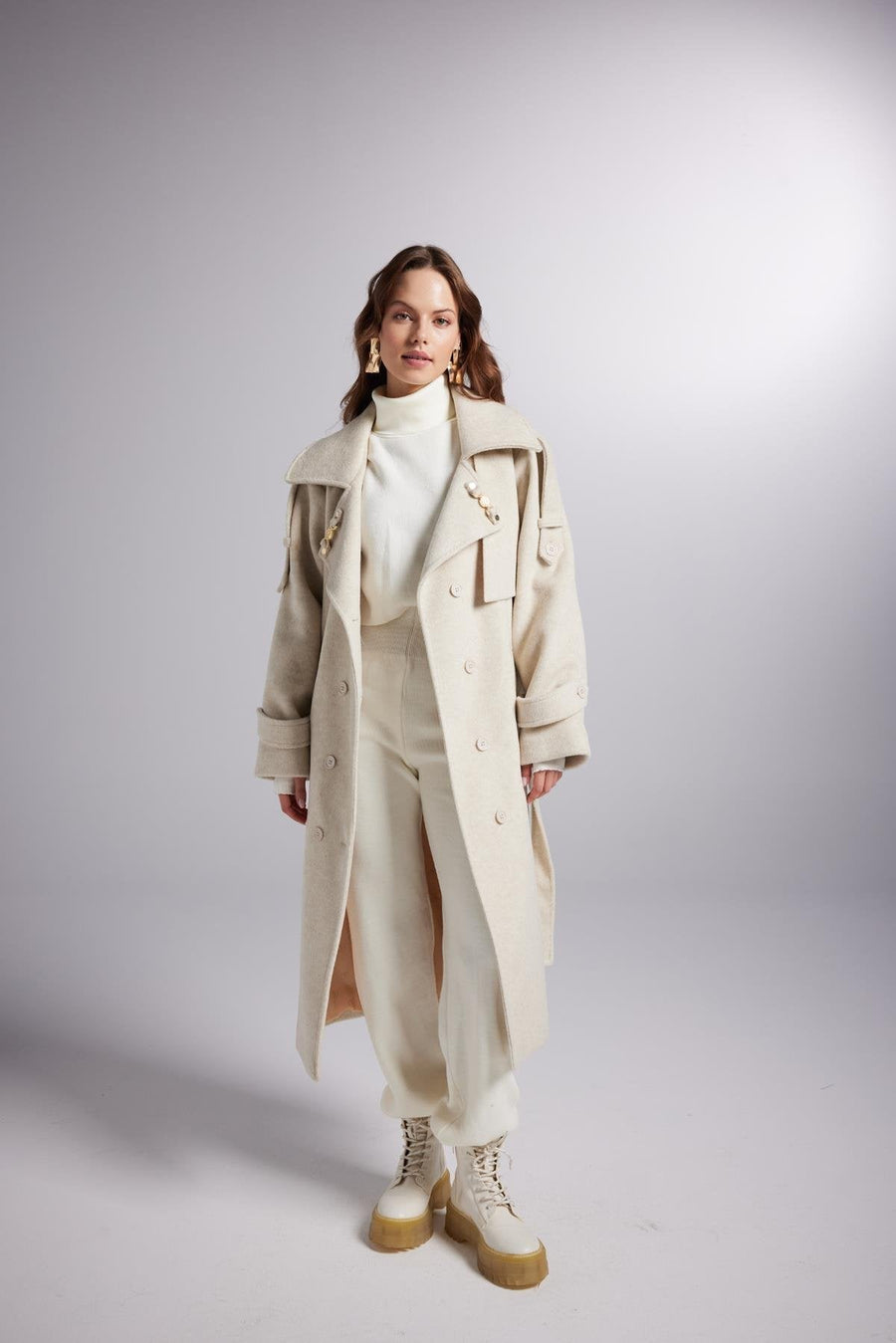 Wilhelmina Rivière — Accessorized Wool Blended Cashmere Maxi Woody Ecru Coat, alternate view 2