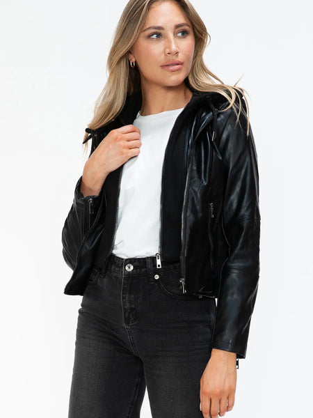 bc473b33-5d64-4668-894d-9f1fb4fb0bba-Max