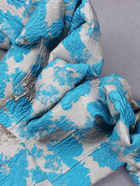 Sleeveless Midi Bodycon Dress with Pleats and Open Back for an Elegant Look