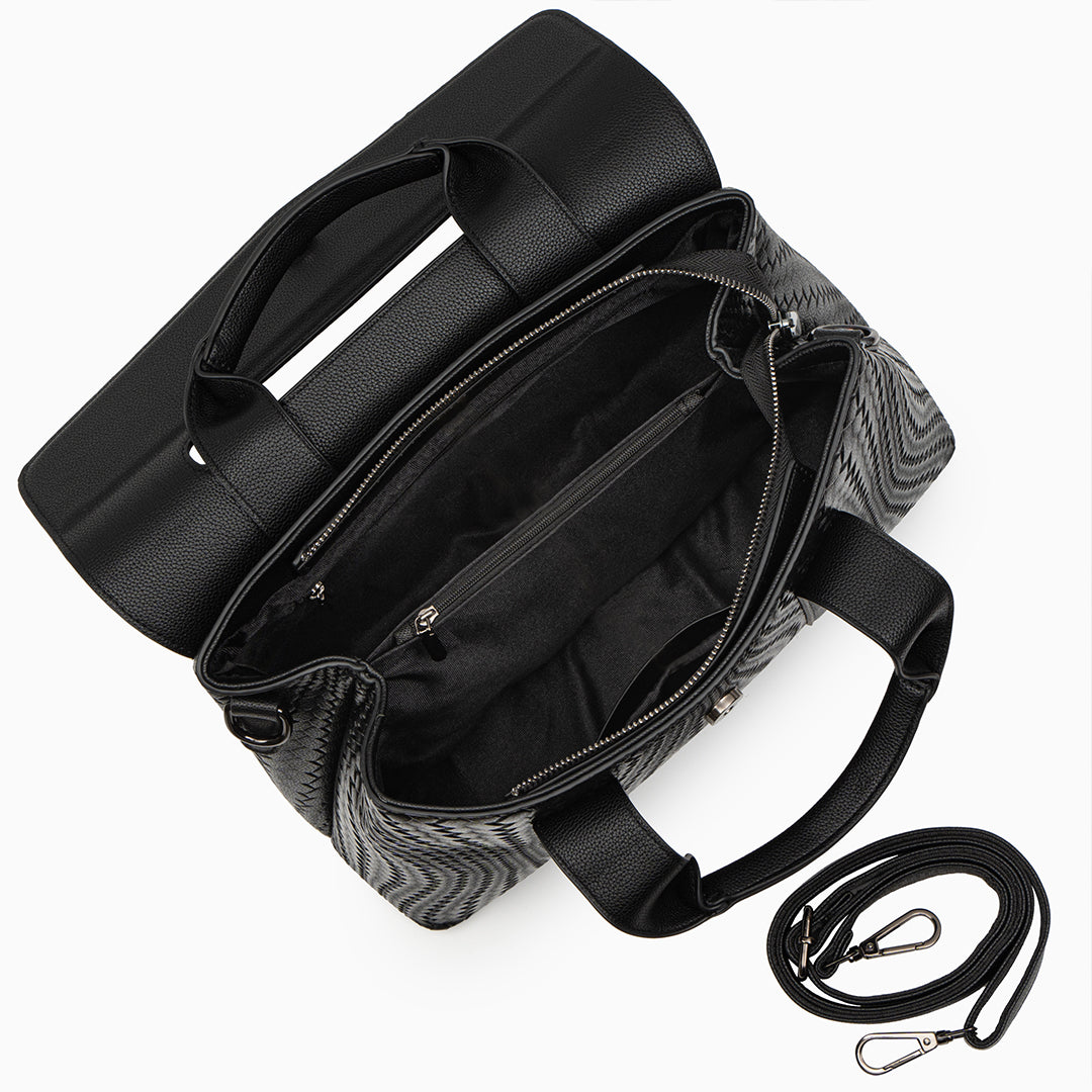 Brittany — Everyday Medium Tote Bag, alternate view 7