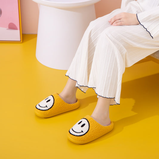 Melody Smiley Face Slippers - Opulent Empire