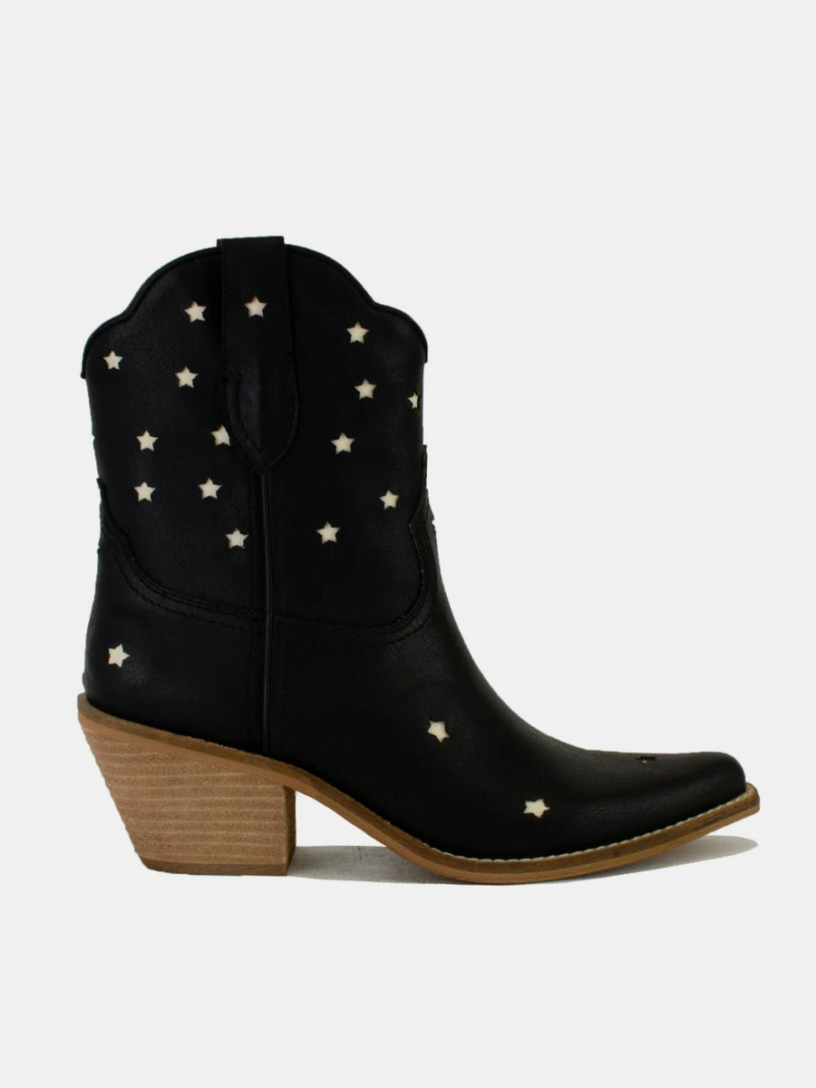 Beast Fashion Faux Leather Star-Shaped Cutouts Point Toe Boots - Opulent Empire