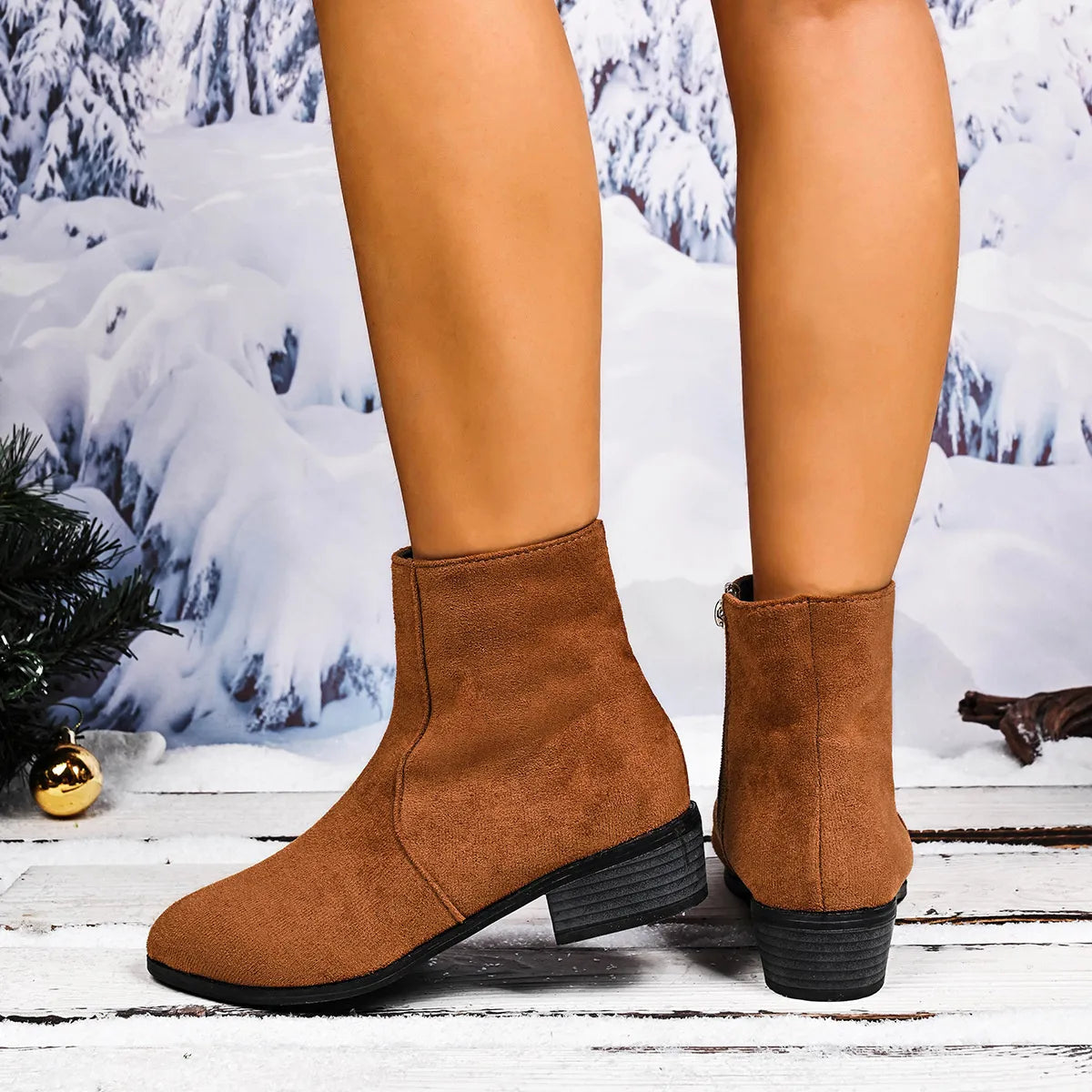 Lior Venturi — Block Heels Chelsea Boots Fashion Footwear, alternate view 7
