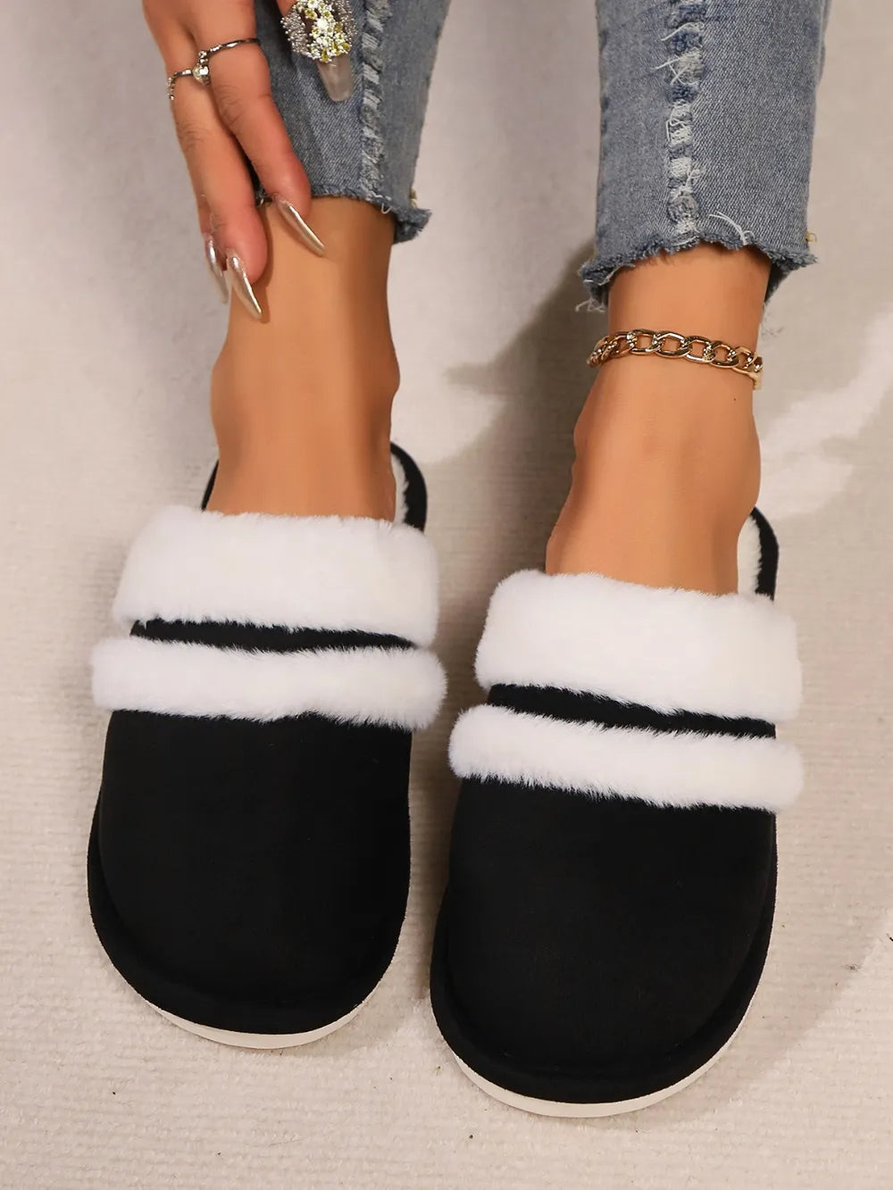 Jules Allegra — Contrast Faux Fur Round Toe Slippers Fashion Footwear, alternate view 22