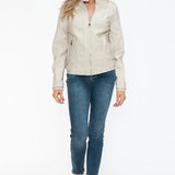 ce982996-caea-4cc2-91f1-e2f65a34ee97-Max