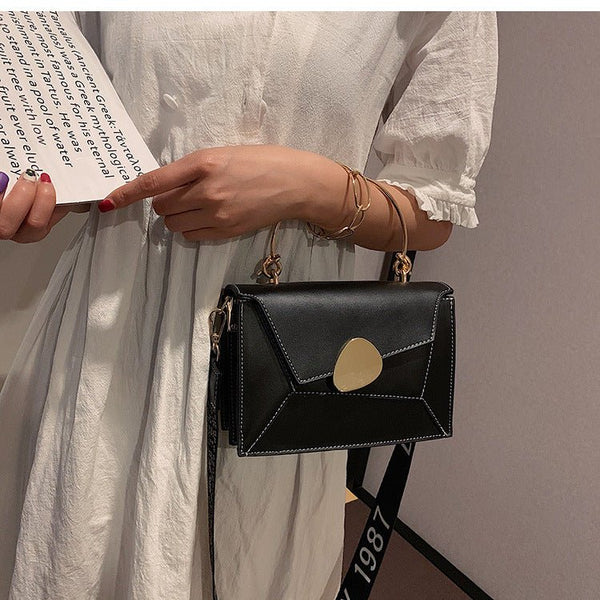 Karşıtlık™ Leather Crossbody Bags