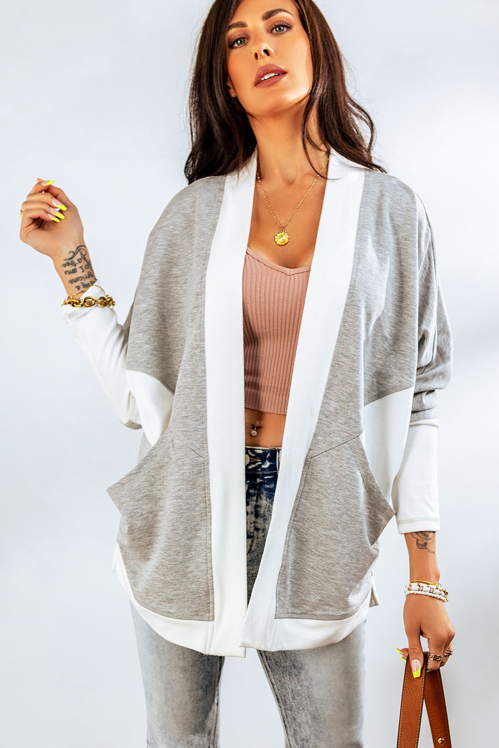 Contrast Open Front Cardigan with Pockets - Opulent EmpireContrast Open Front Cardigan with PocketsOpulent Empire