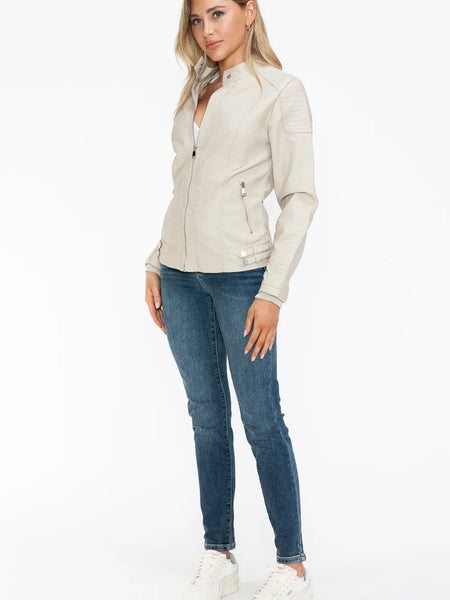 d4e09cd1-ed1b-45d8-90ba-7576e1e1307f-Max