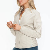 d54a4497-a201-4afa-a7fd-c2bb971e3100-Max