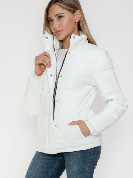 da04419f-2c3c-46c2-b6d8-be257127b9d6-Max