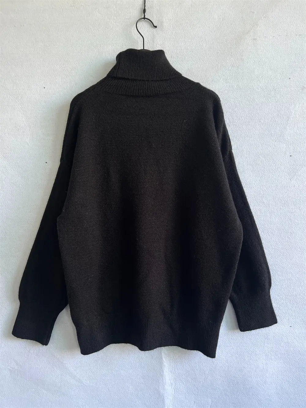Winter Delacroix — Turtleneck Long Sleeve Sweater, alternate view 11