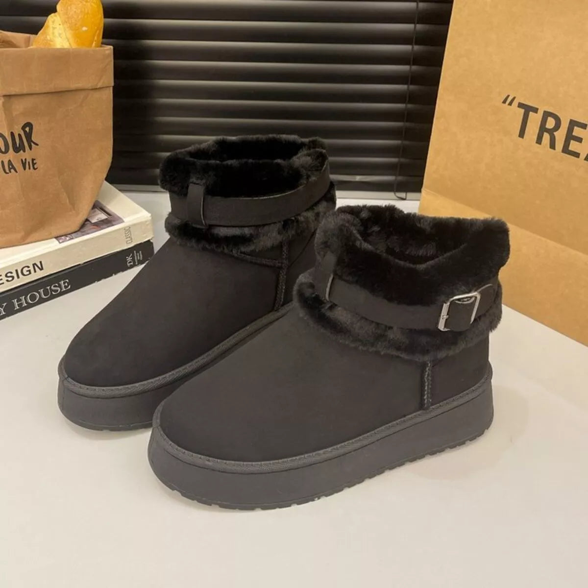 Vale Marino — Round Toe Platform Boots Fashion Footwear, alternate view 3