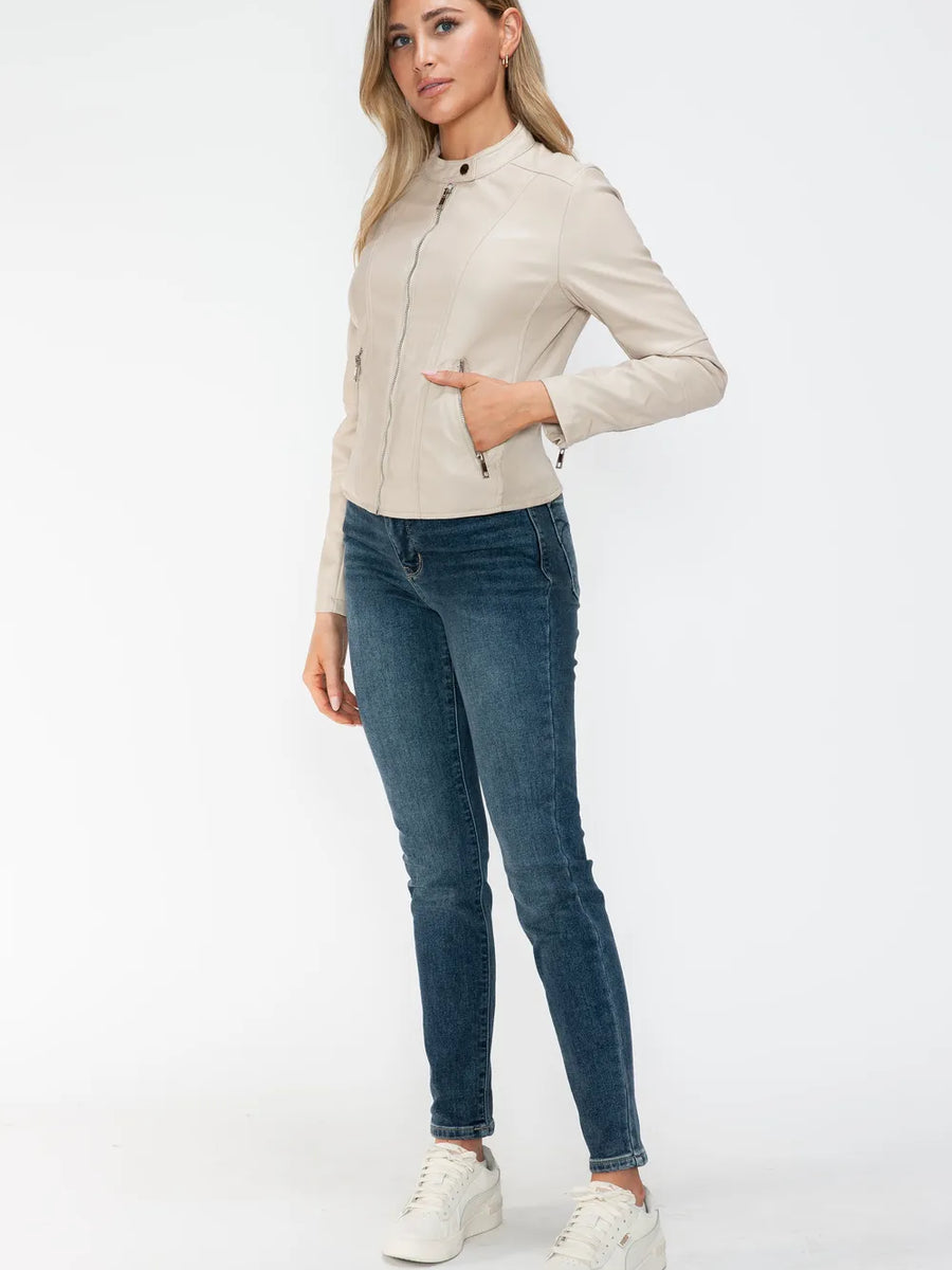 e1c547a0-e5d1-4a6f-ad99-9a1454655165-Max