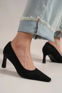Ellis Montclair — Beast Fashion Faux Suede Point Toe Pumps Black Fashion Footwear
