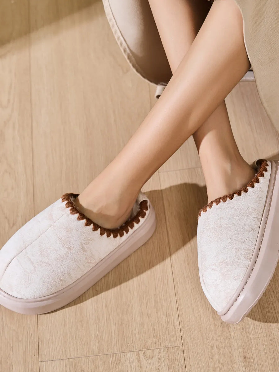 e3271596-bfca-44ba-99ab-ab5adf03581b-Max