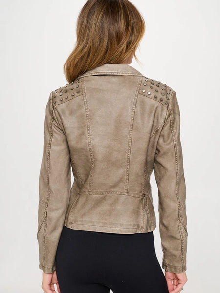 eaddae44-6c51-466b-be6d-2039c736fb0d-Max