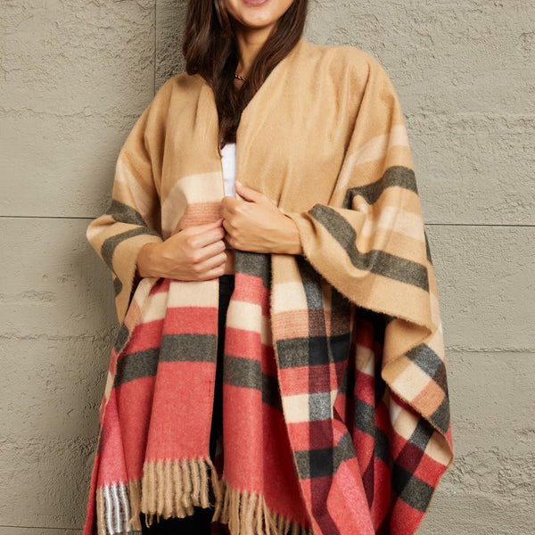 e.Luna Plaid Shawl Poncho Cardigan - Opulent Empiree.Luna Plaid Shawl Poncho CardiganOpulent EmpireClothing