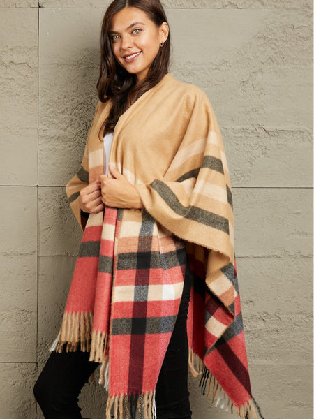 e.Luna Plaid Shawl Poncho Cardigan - Opulent Empiree.Luna Plaid Shawl Poncho CardiganOpulent EmpireClothing