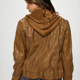 f2d47328-ea0a-4a4d-8e55-d389e9866b19-Max