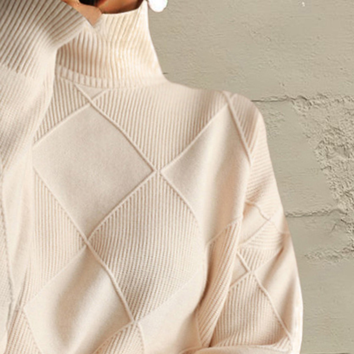Emery Rivière — Geometric Turtleneck Long Sleeve Sweater, alternate view 9