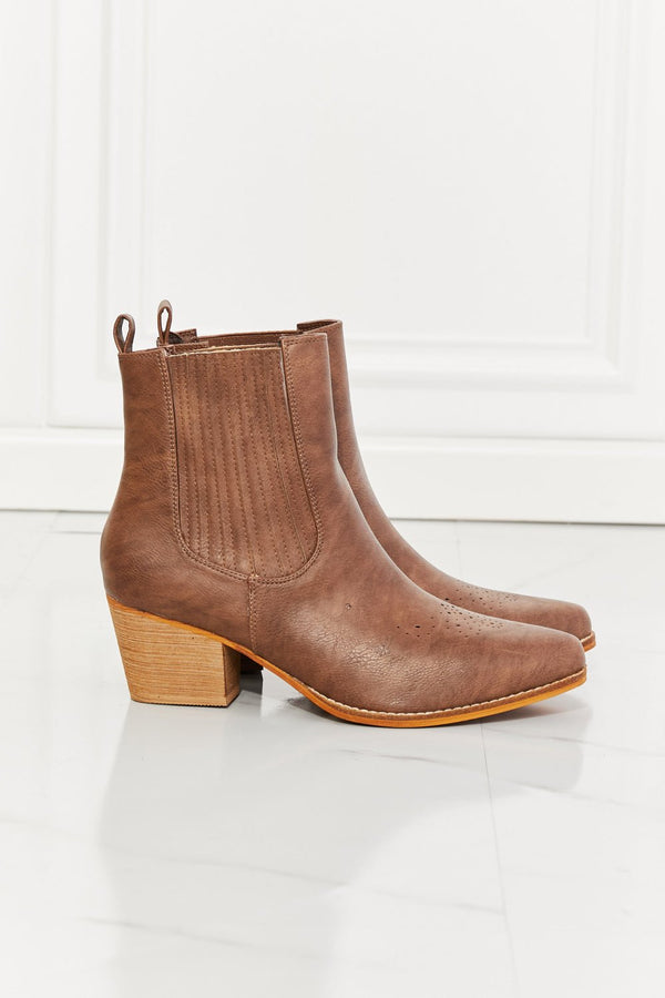 MMShoes Love the Journey Stacked Heel Chelsea Boot in Chestnut - Opulent EmpireMMShoes Love the Journey Stacked Heel Chelsea Boot in ChestnutOpulent Empire