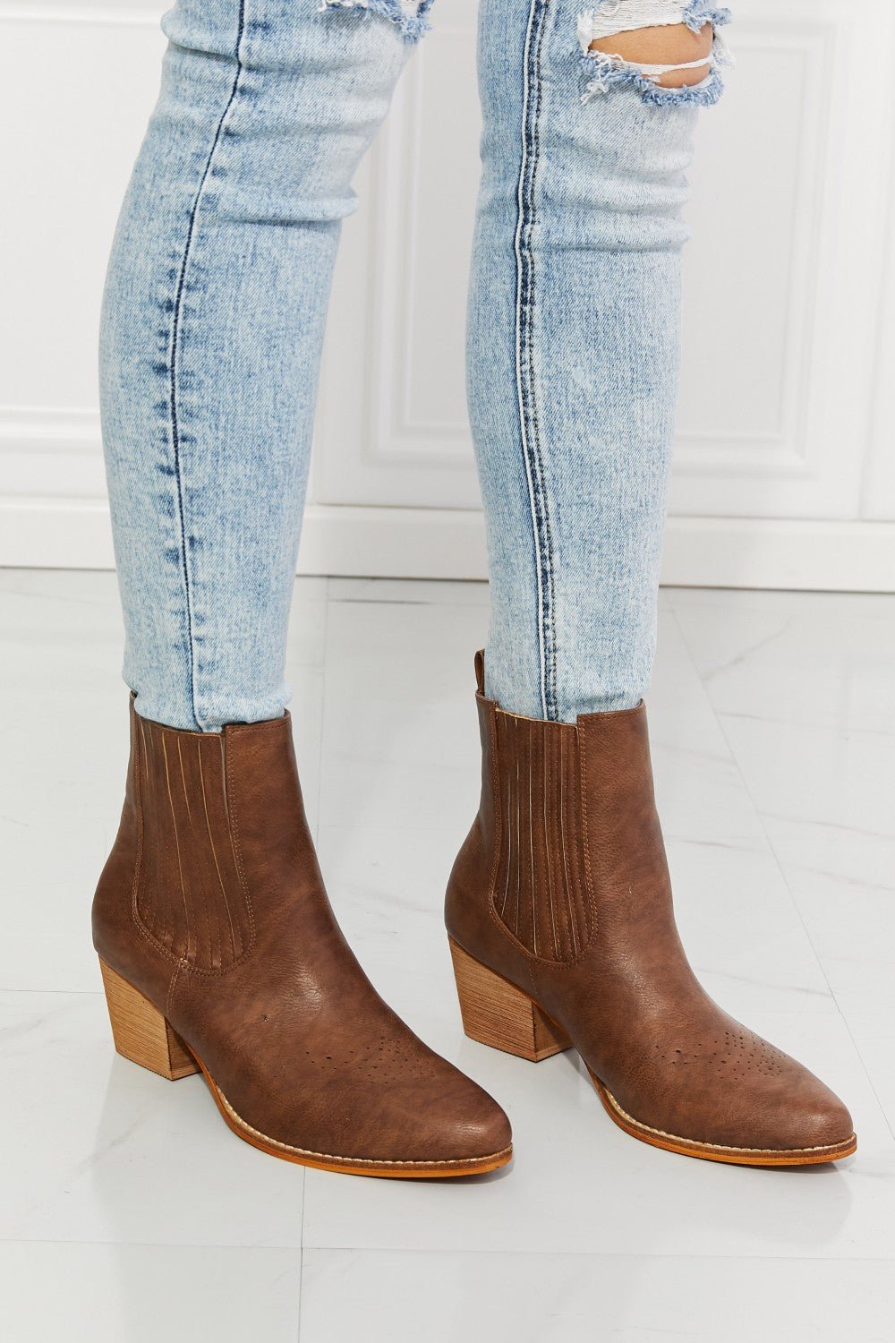 MMShoes Love the Journey Stacked Heel Chelsea Boot in Chestnut - Opulent EmpireMMShoes Love the Journey Stacked Heel Chelsea Boot in ChestnutOpulent Empire