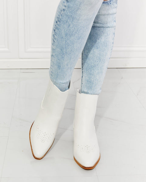 MMShoes Love the Journey Stacked Heel Chelsea Boot in White - Opulent EmpireMMShoes Love the Journey Stacked Heel Chelsea Boot in WhiteOpulent Empire