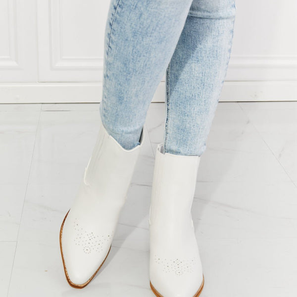 MMShoes Love the Journey Stacked Heel Chelsea Boot in White - Opulent EmpireMMShoes Love the Journey Stacked Heel Chelsea Boot in WhiteOpulent Empire