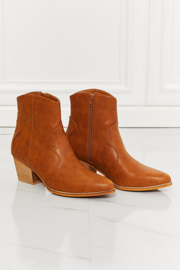 MMShoes Watertower Town Faux Leather Western Ankle Boots in Ochre - Opulent EmpireMMShoes Watertower Town Faux Leather Western Ankle Boots in OchreOpulent Empire