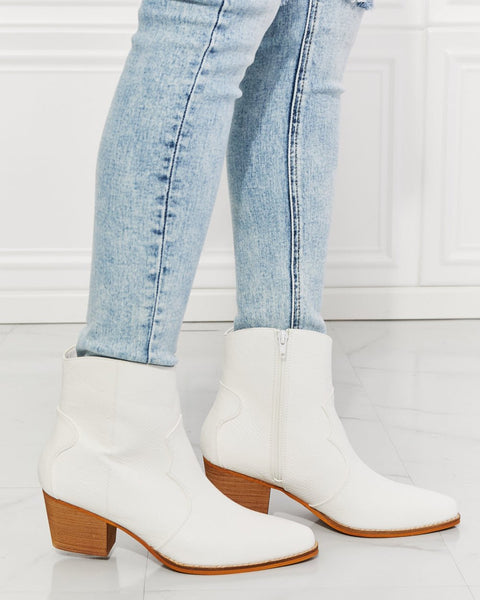 MMShoes Watertower Town Faux Leather Western Ankle Boots in White - Opulent EmpireMMShoes Watertower Town Faux Leather Western Ankle Boots in WhiteOpulent Empire