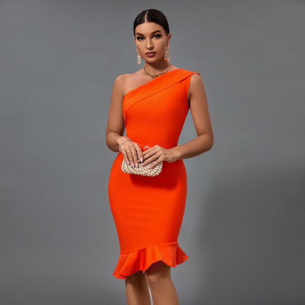 Elegant One-Shoulder Fishtail Bandage Dress