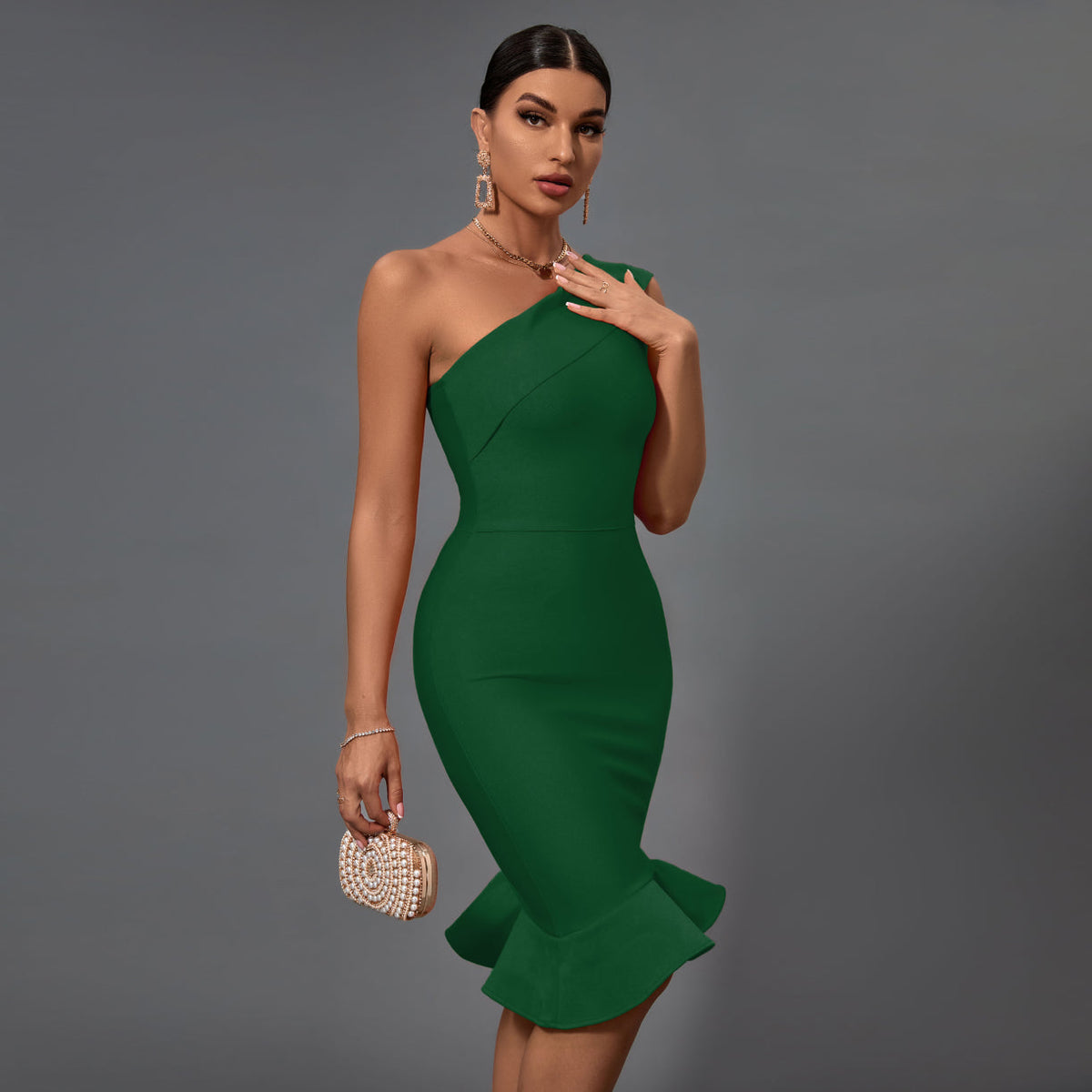 Elegant One-Shoulder Fishtail Bandage Dress