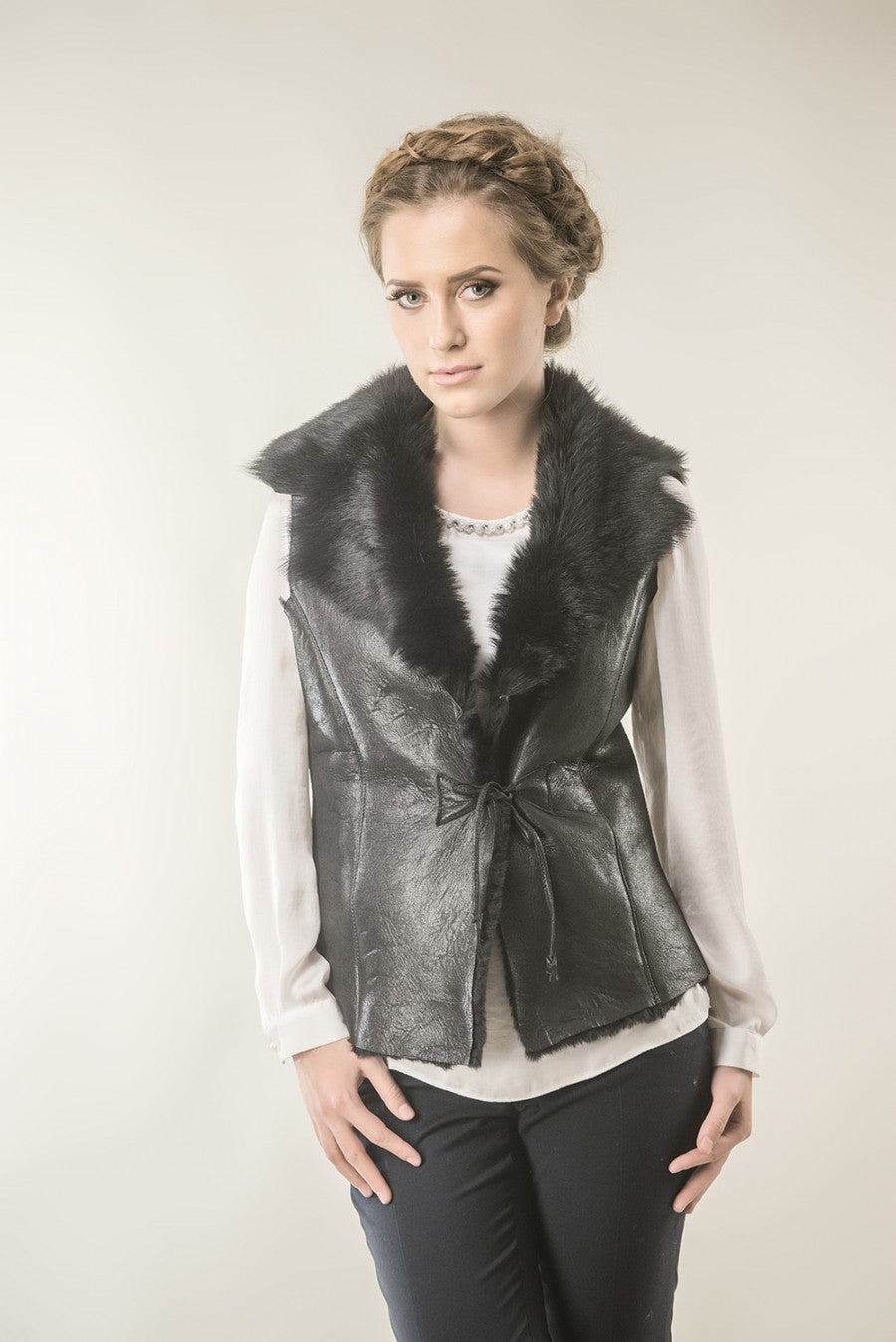 Dahlia Rivière — Black Merino Fur Nappa Lamb Leather Vest Black Women's Coat or Jacket